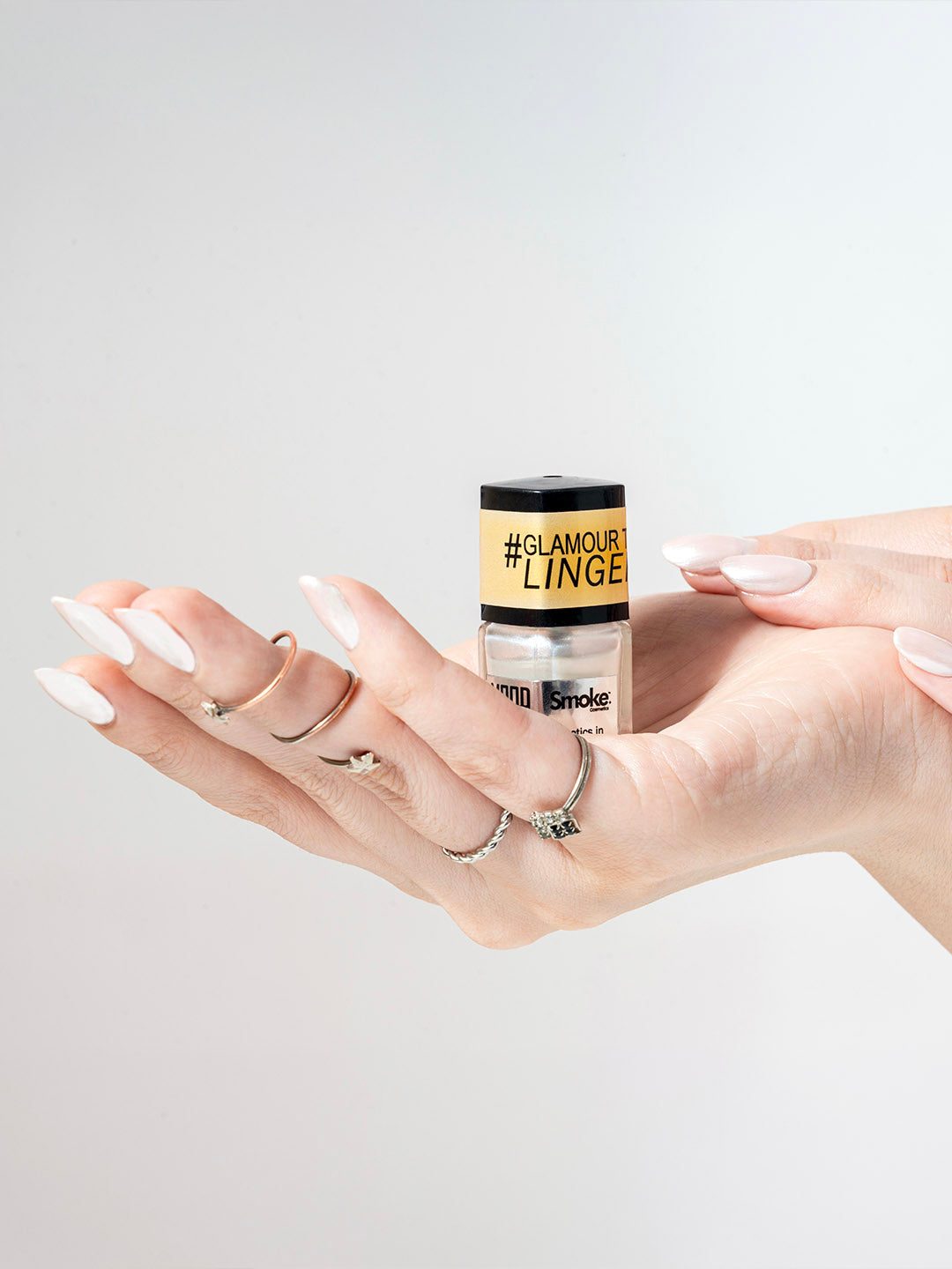 Silk Shimmer nail lacquer