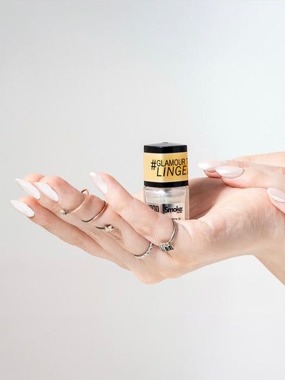 Silk Shimmer nail lacquer