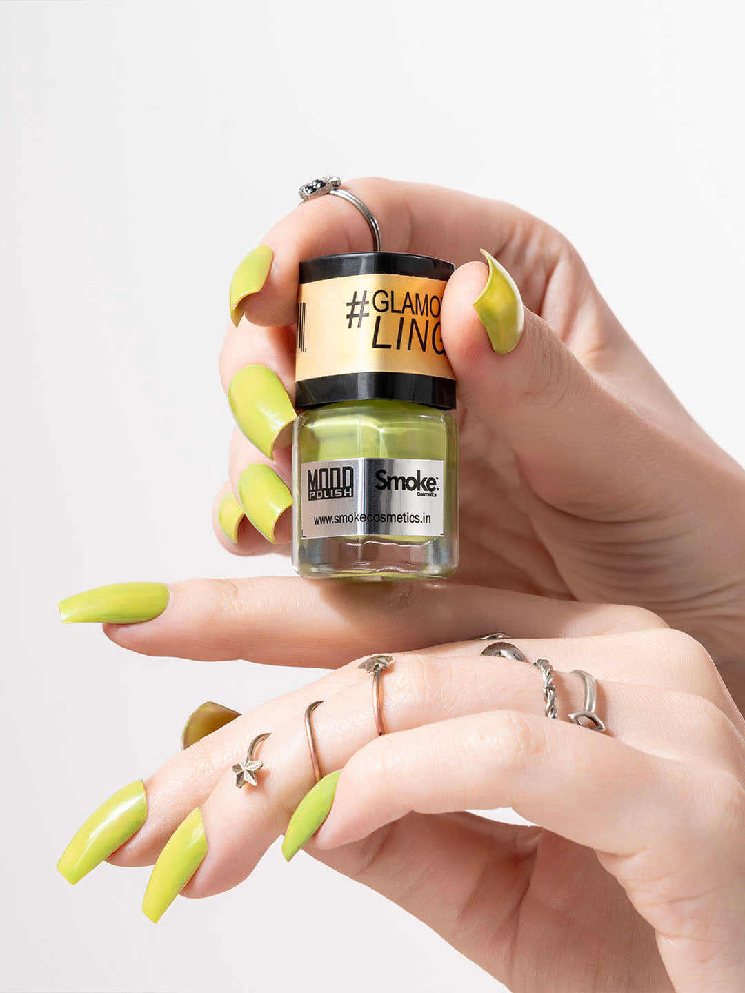 Olive Breeze nail lacquer